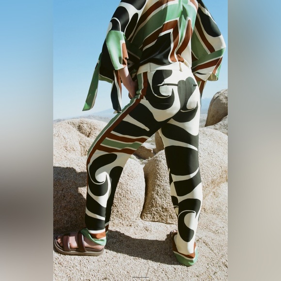 Zara Printed Wide Leg Pants - Picture 3 of 8